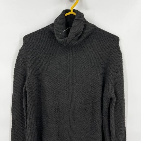 Sweet Romeo Ribbed Turtleneck Tunic Sweater High Low Size Small Style SR9757R - Picture 6 of 8